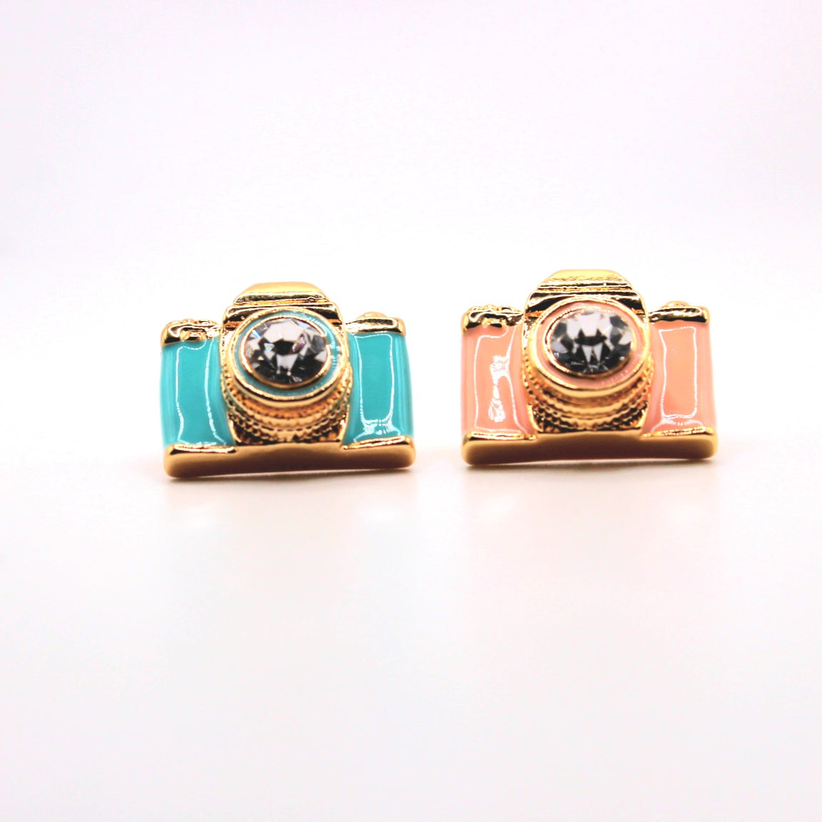 Camera Stud Earrings - Uniqua Treasures