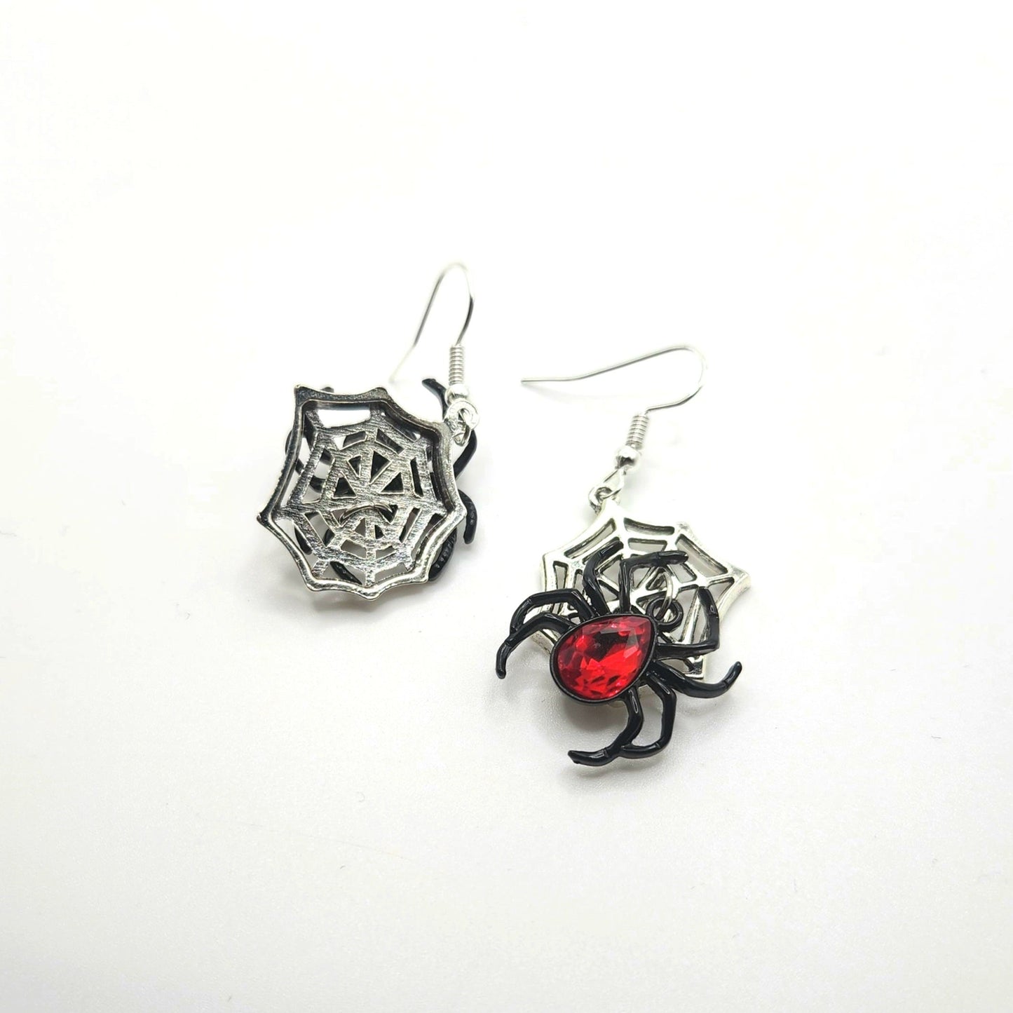 Crawling Spider Web Earrings - Uniqua Treasures