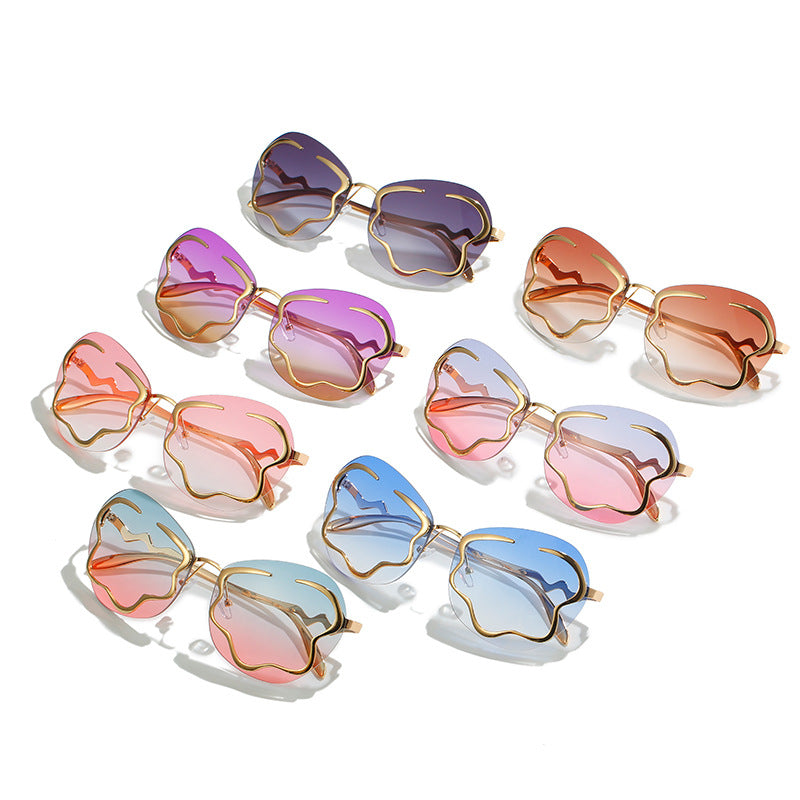 Womens Gold Design Frameless Sunglasses - Uniqua Treasures