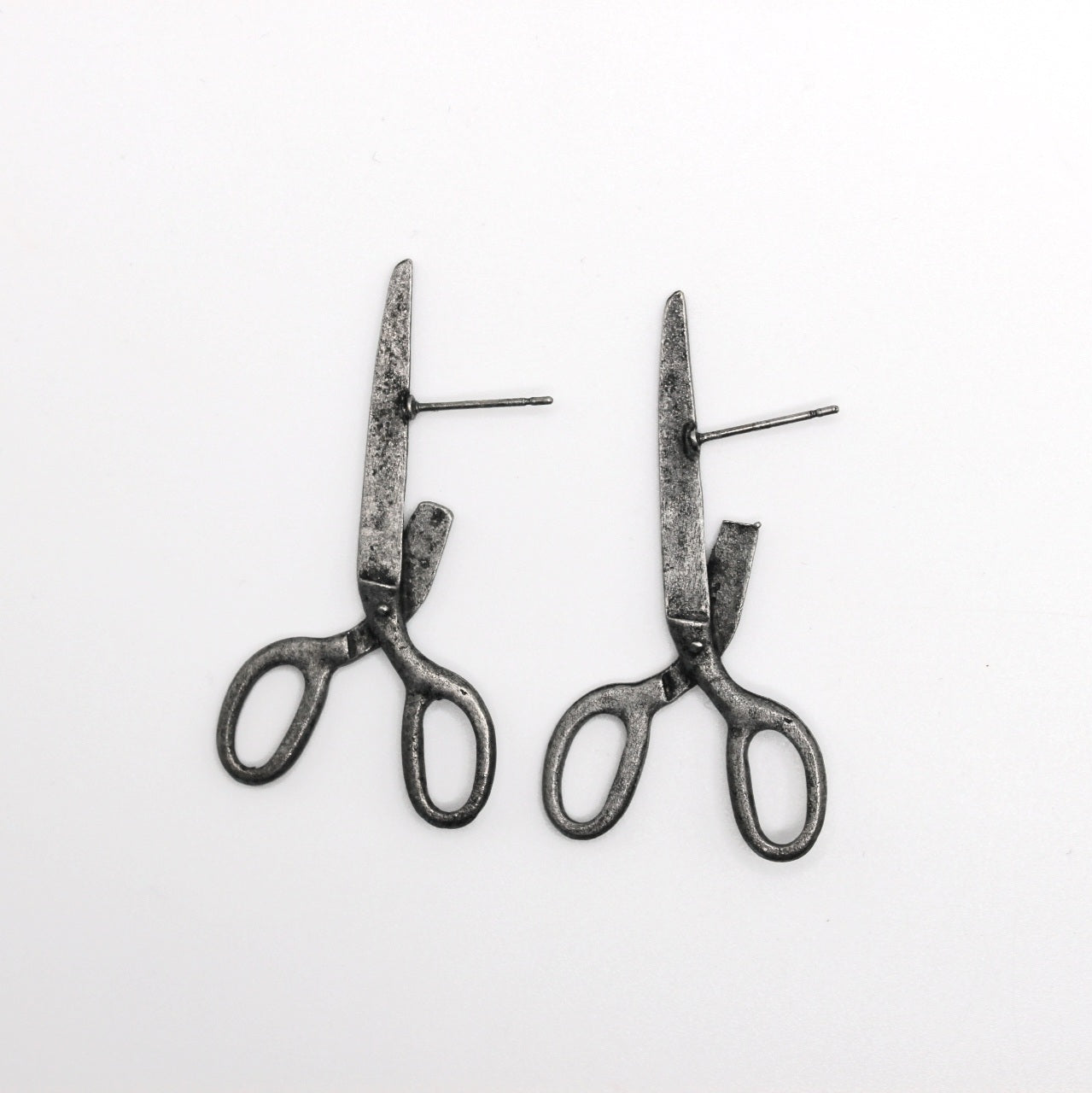 Scissors Studs Earrings - Uniqua Treasures