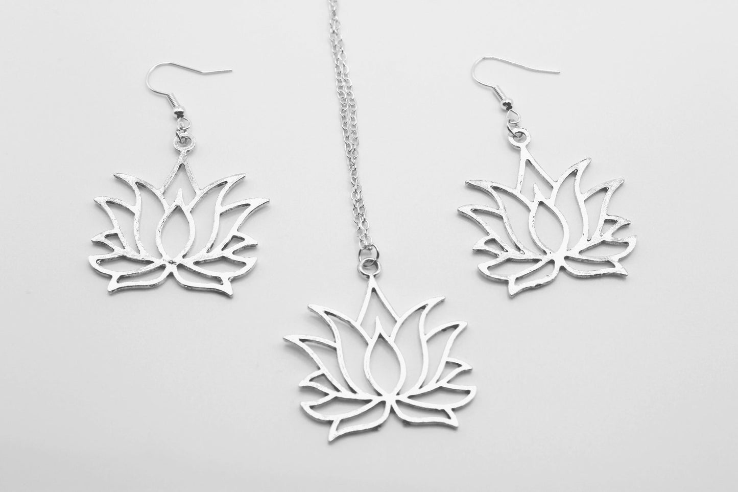 Lotus Flower Jewelry Set - Uniqua Treasures