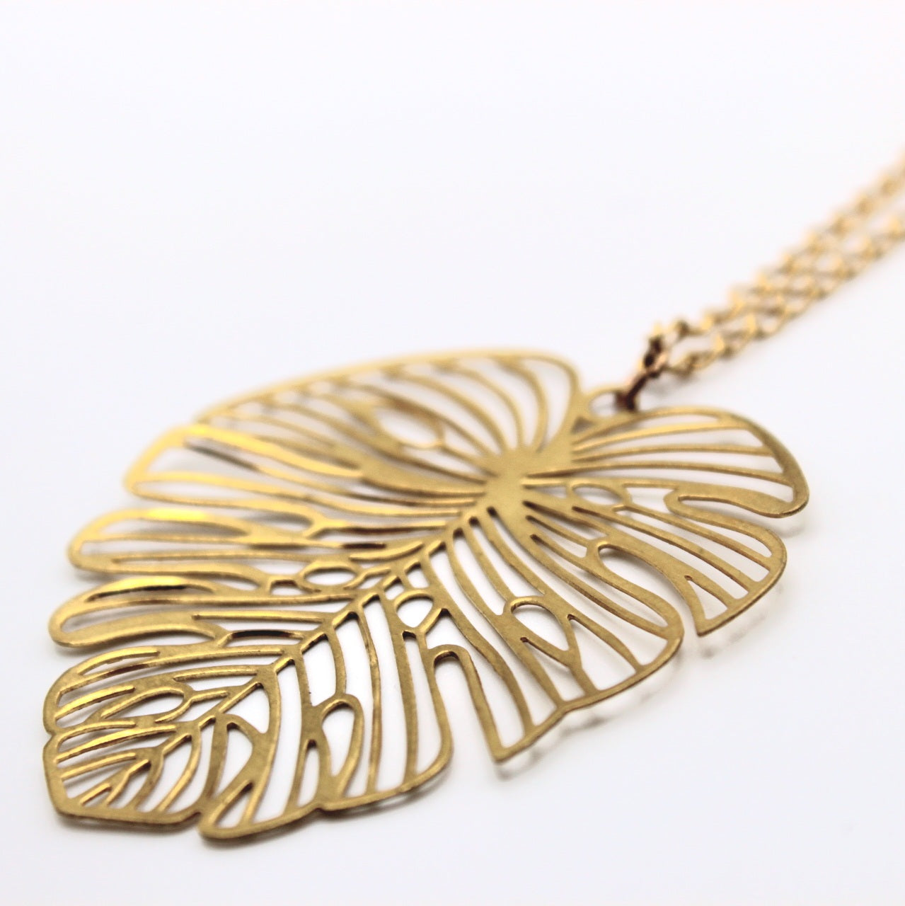 Golden Leaf Jewelry Set - Uniqua Treasures